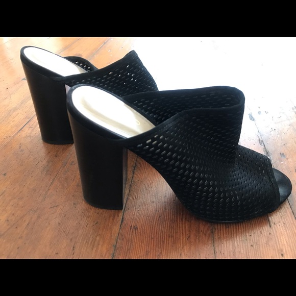 Aldo Black Mesh Chunky Heel - Picture 4 of 6